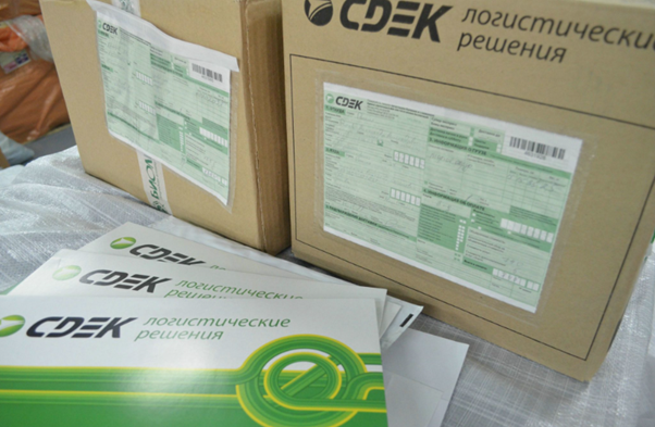 Компания СДЭК передала груз на миллион рублей мошеннику и даже не провела документы
